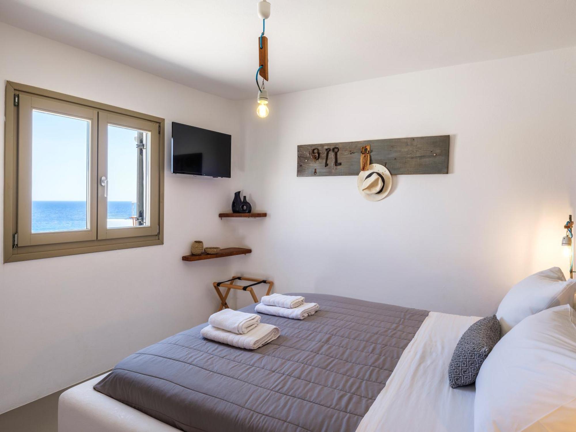The Mykonist Merchia Beach Villas & Suites Exterior photo
