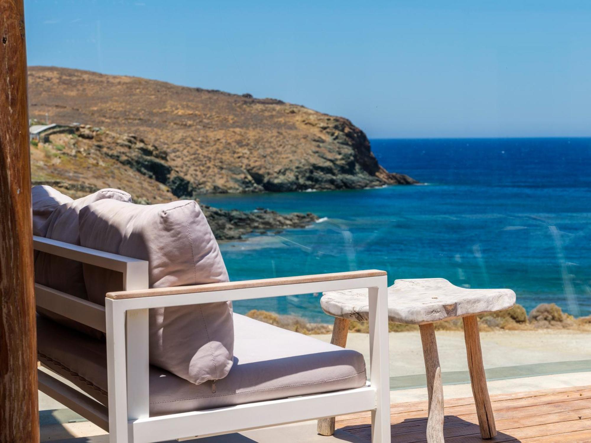 The Mykonist Merchia Beach Villas & Suites Exterior photo